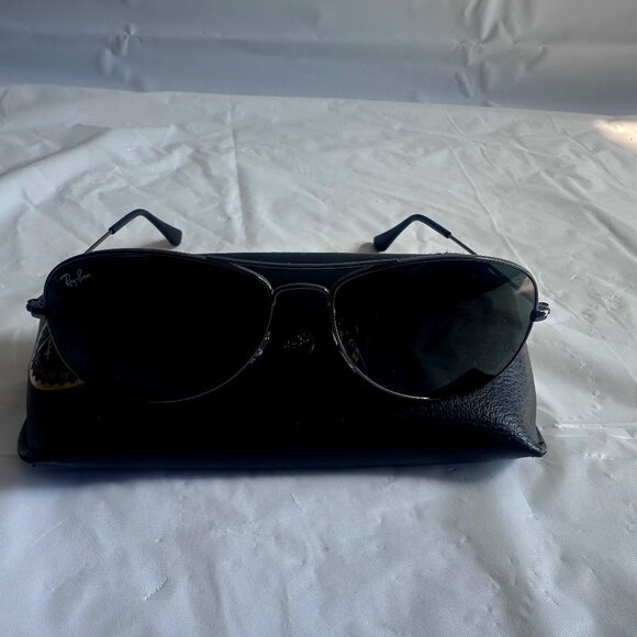 Ray-Ban Cockpit Sunglasses w/case - Picture 1 of 10